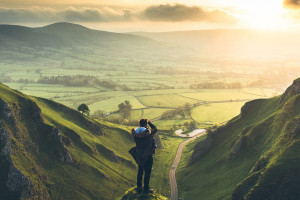 LNG战队星光黯淡,转会期能否迎来救世主